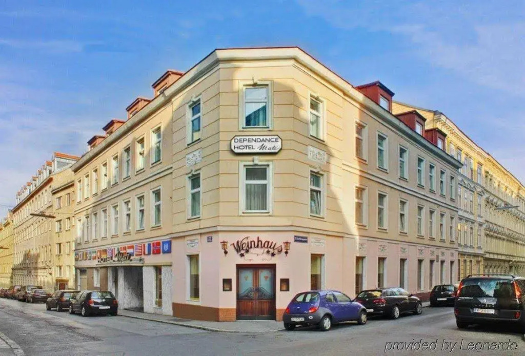 Mate Dependance Hotel
