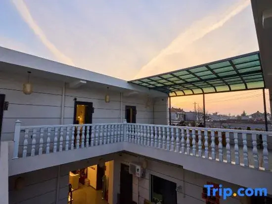 Shiyue B&B (Xi'an Lintong Terra Cotta Warriors Store）