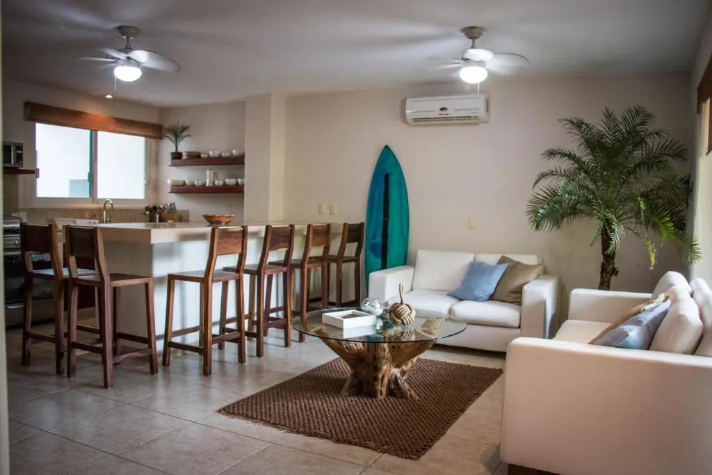 Residencial Los Mangos - Departamento 205