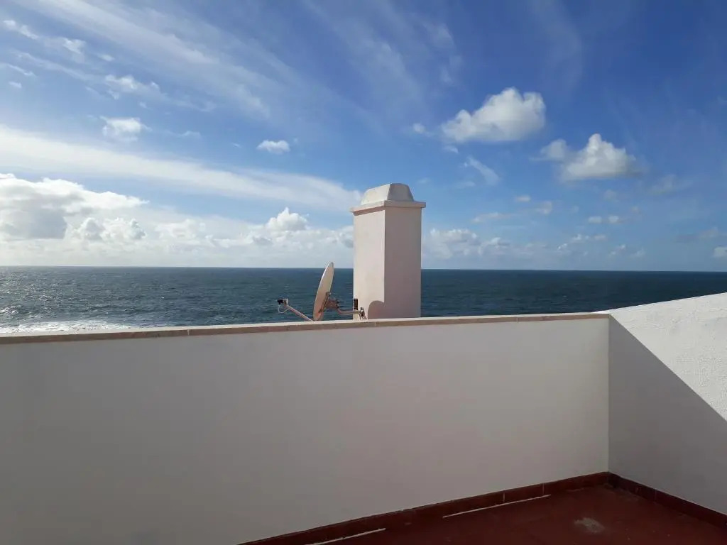Villa over the Ocean in Magoito-Sintra