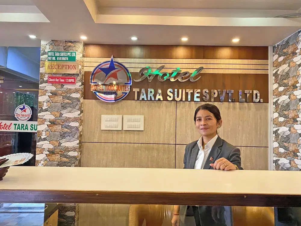 Hotel Tara Suites