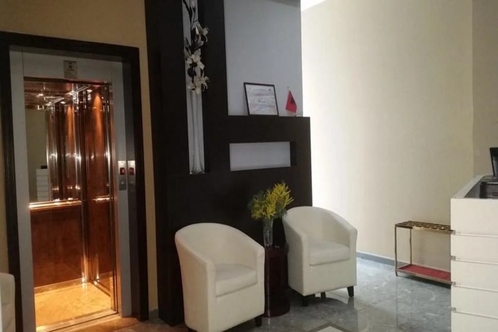 Hotel Arifi