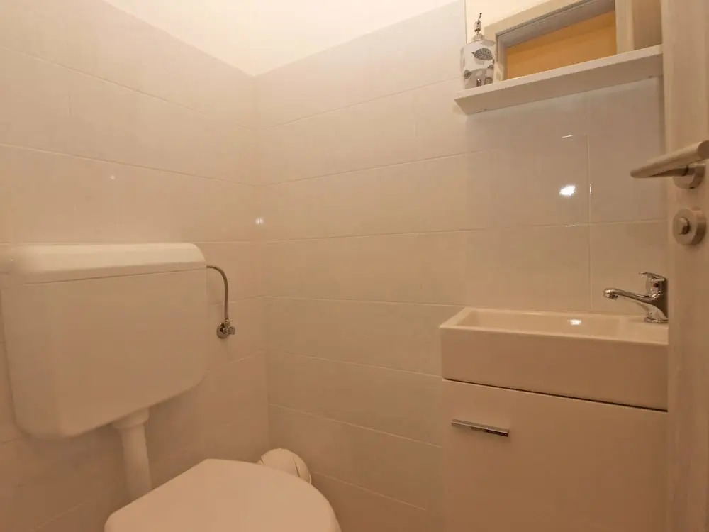 Apartment 1670