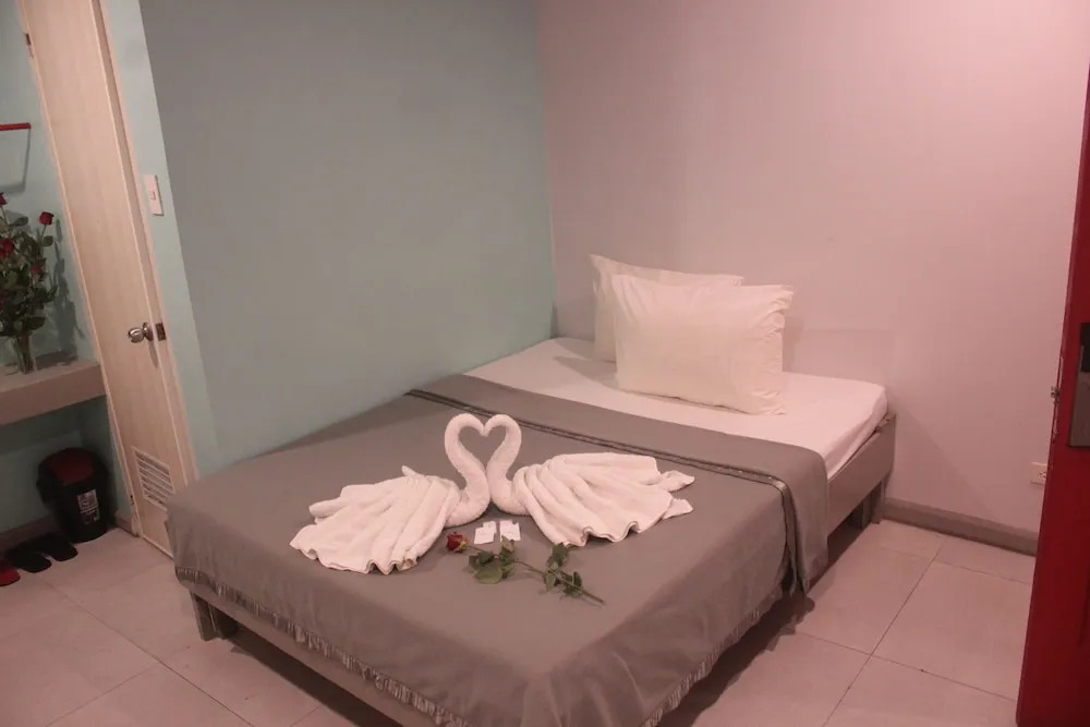 ML SUITES CEBU