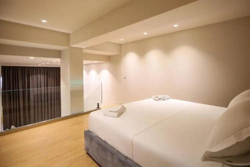 Toto Hotel & Apartments