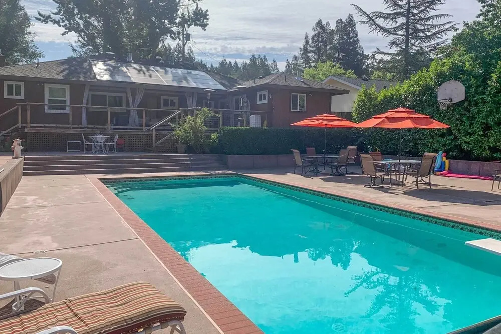 Wine Country Retreat at Private Creekside House!
