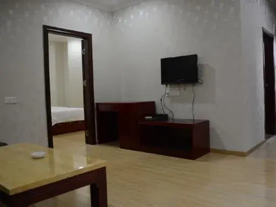 Junrun Hotel