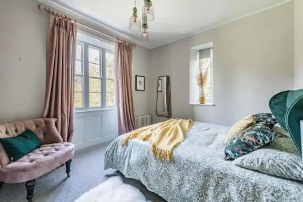 Host Stay Bressingham Lodge