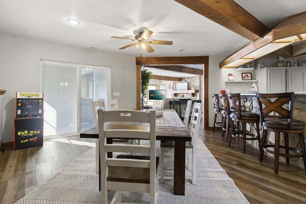 Lakefront Home w/ Private Dock, Slip, Kayaks & Paddleboards at the 7mm