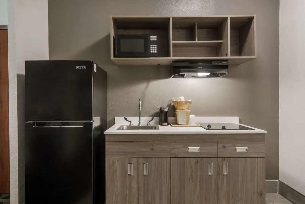 Quality Inn & Suites Waco North