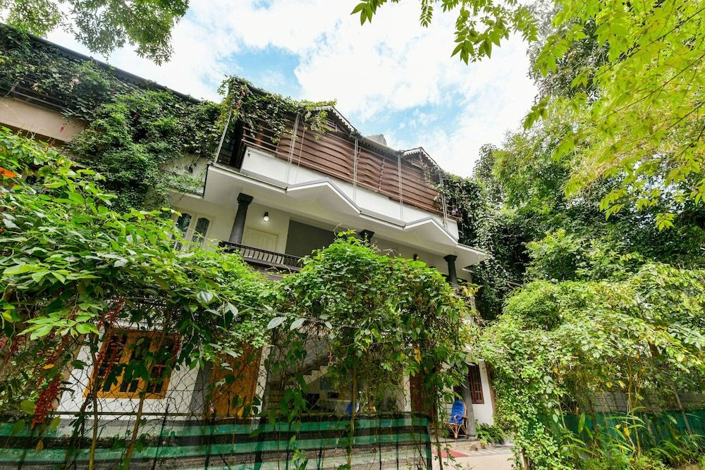 OYO 19135 Home Exotic 2BHK Kalpetta
