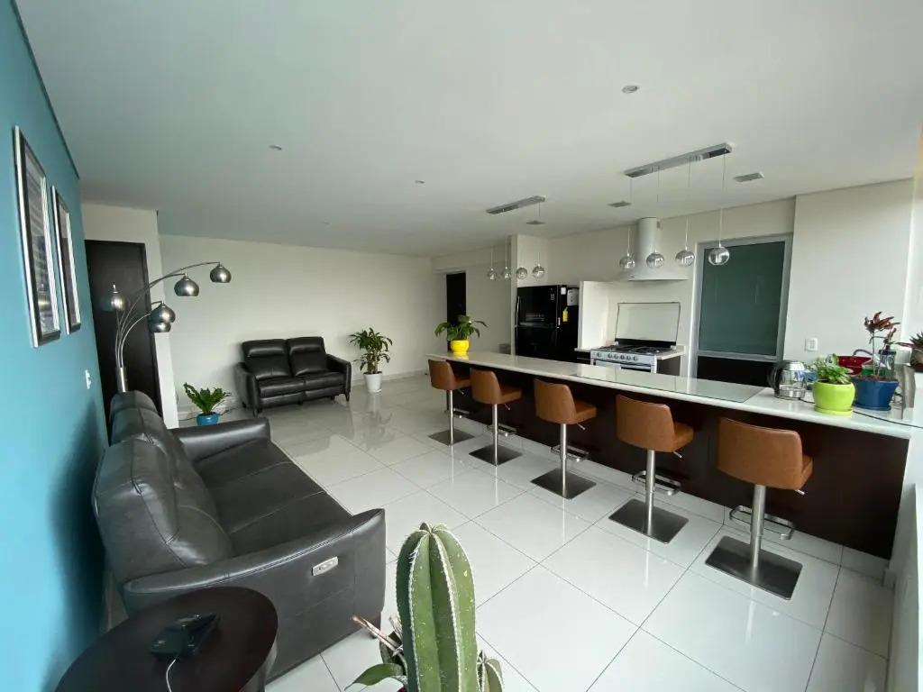 Apartamento de 2 habitaciones junto al WTC