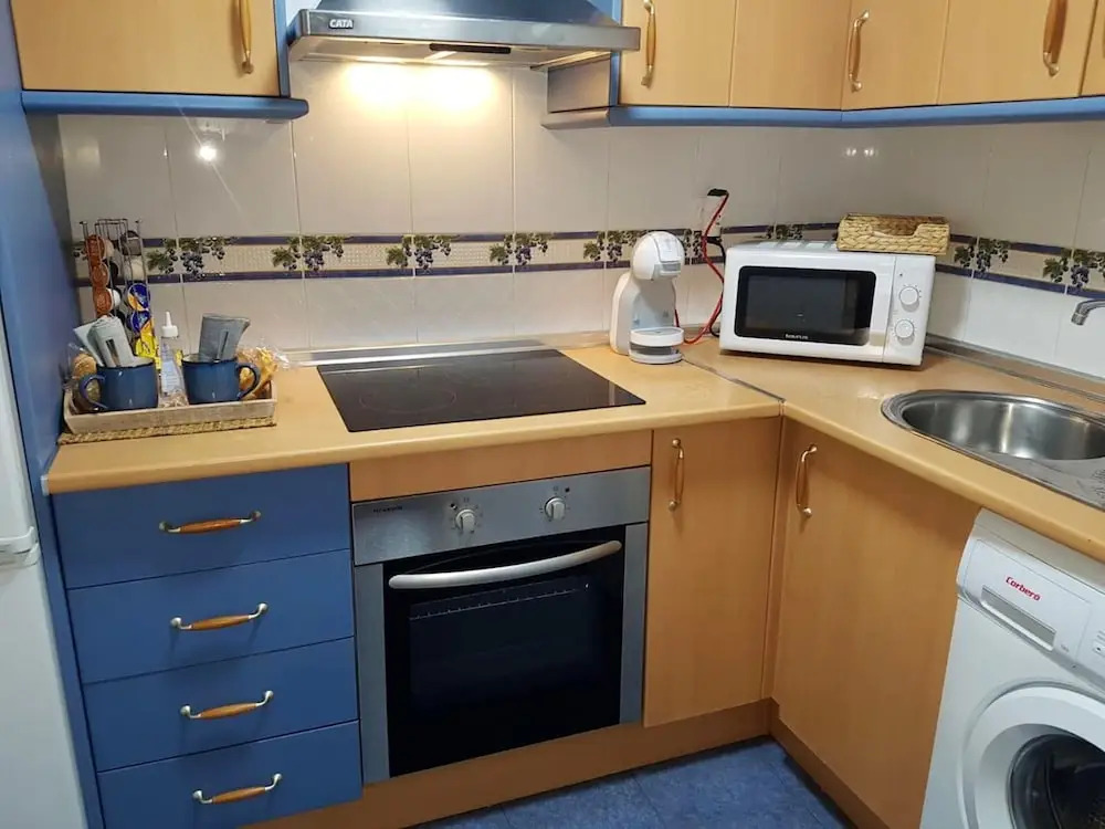 House with 2 Bedrooms in Fuengirola, with Furnished Terrace And Wifi - 50 M From the Beach