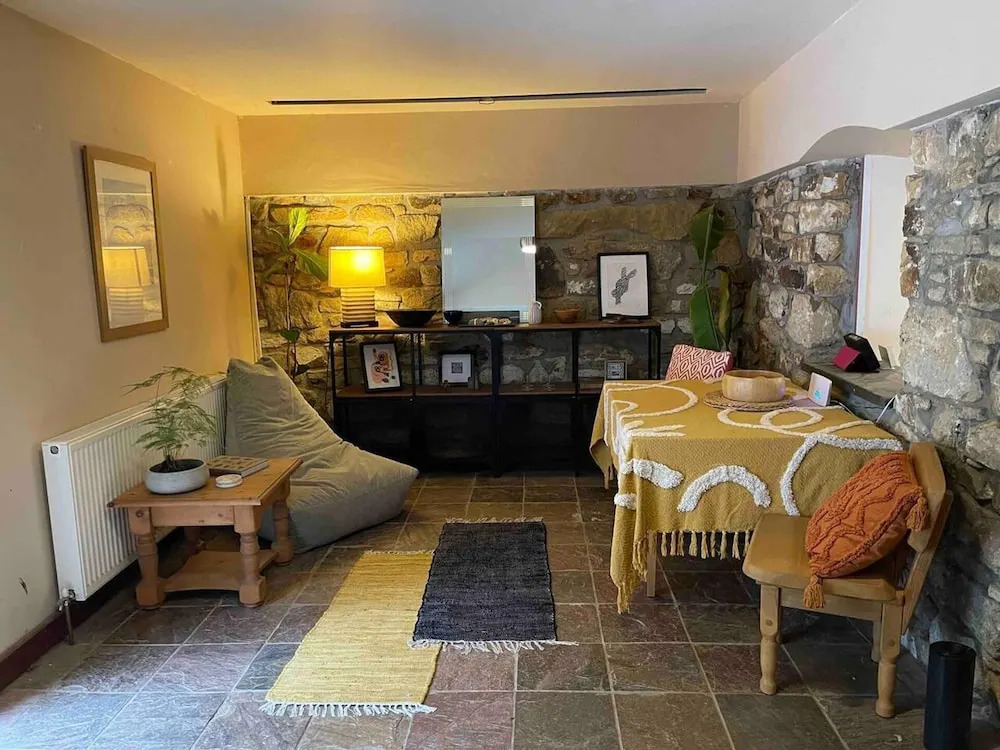 Stunning Cornish Countryside Retreat