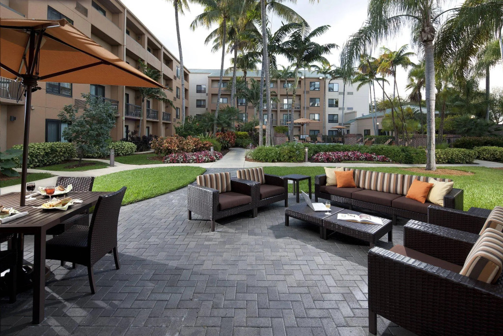 Sonesta Select Miami Lakes