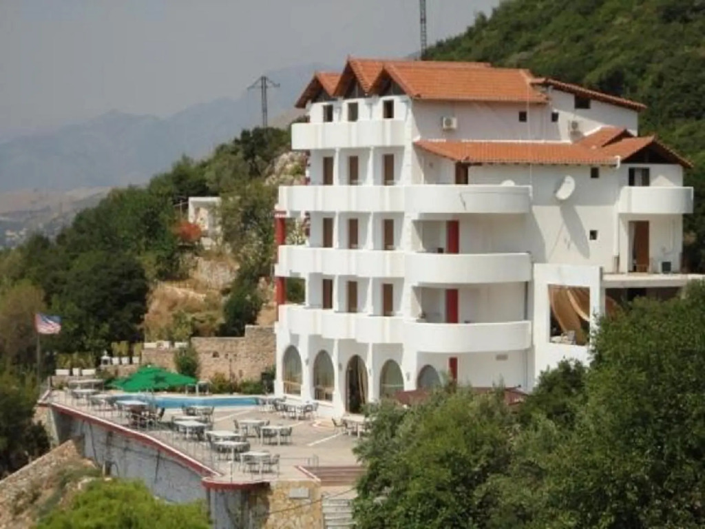 Paradise Hotel