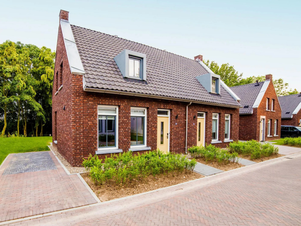 Villa With Dishwasher, 4 km. From Maastricht
