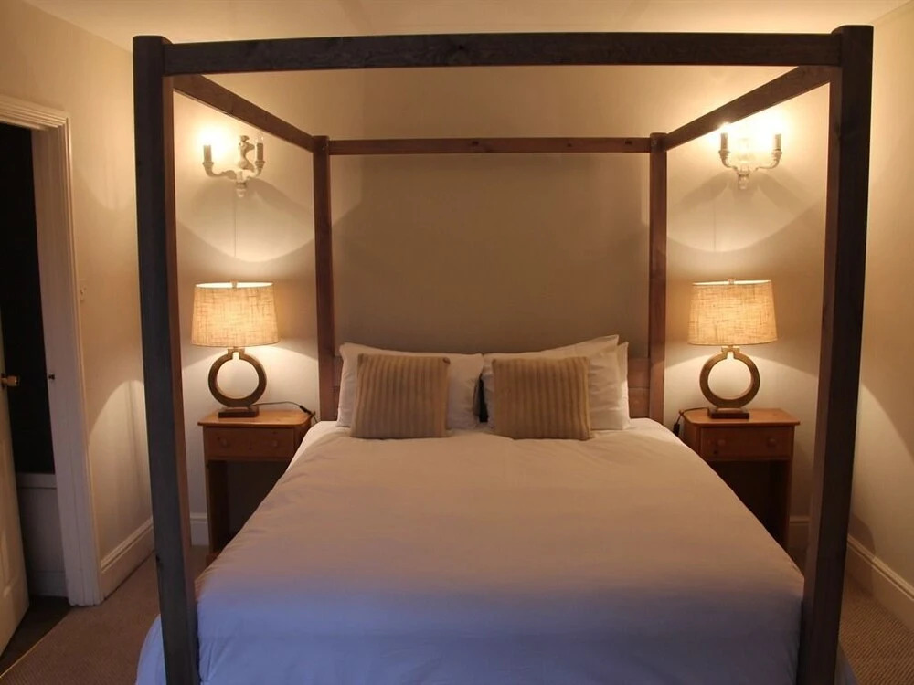 The White Horse Inn