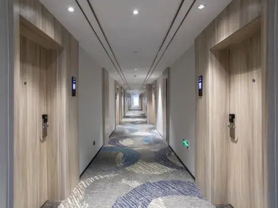 Yeste Hotel (Chongzuo Zhongxin Pedestrian Street Guangxi Minzu Shifan Xueyuan)