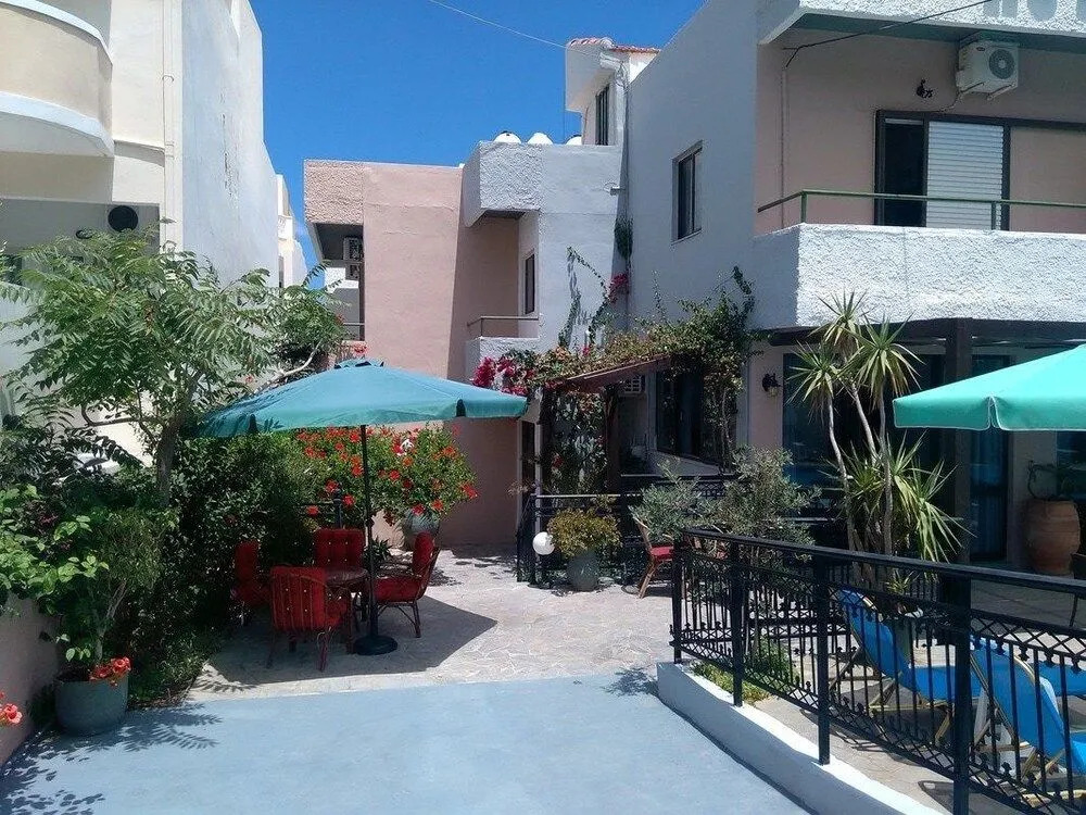 Elvira Hotel