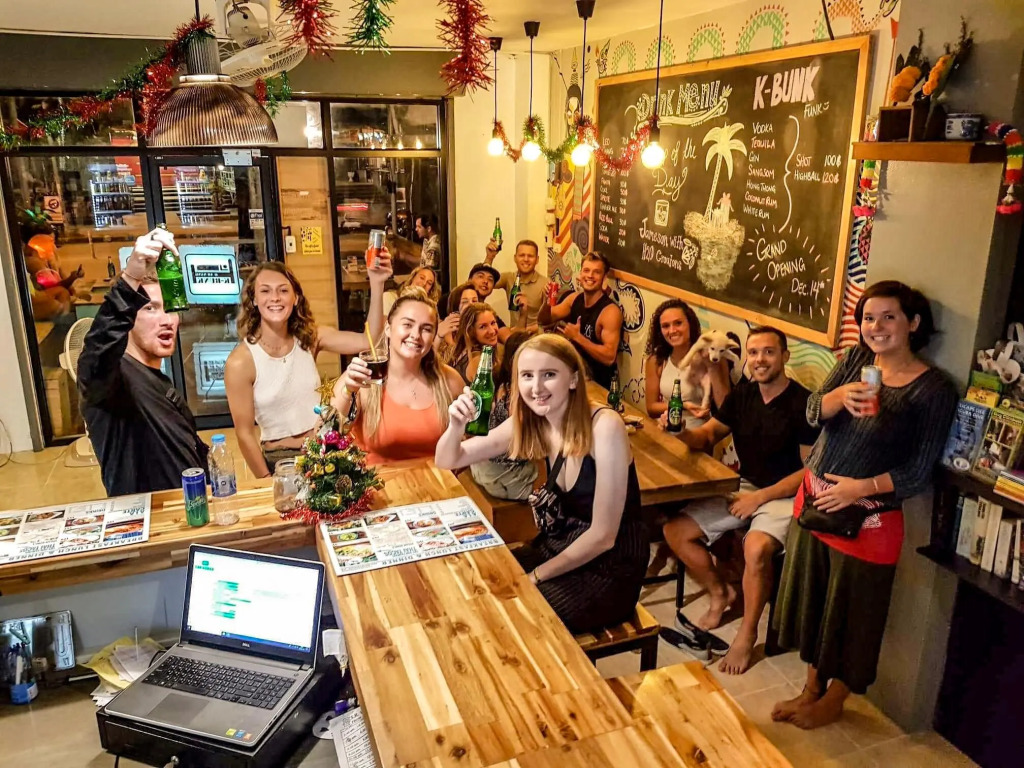 Amazing Backpackers Hostel AoNang
