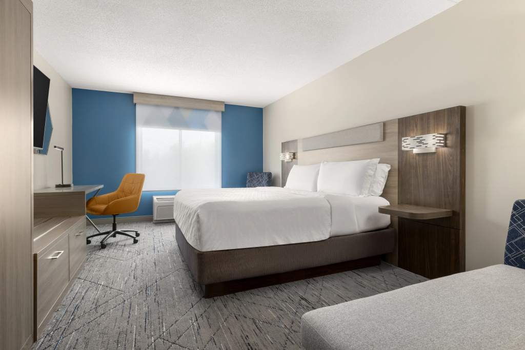 Holiday Inn Express Hotel & Suites Brockville by IHG