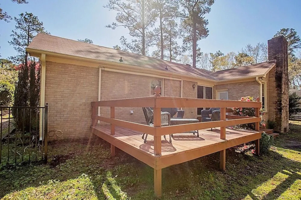 Enjoy the Centrally Located Mcfadyen Guest House
