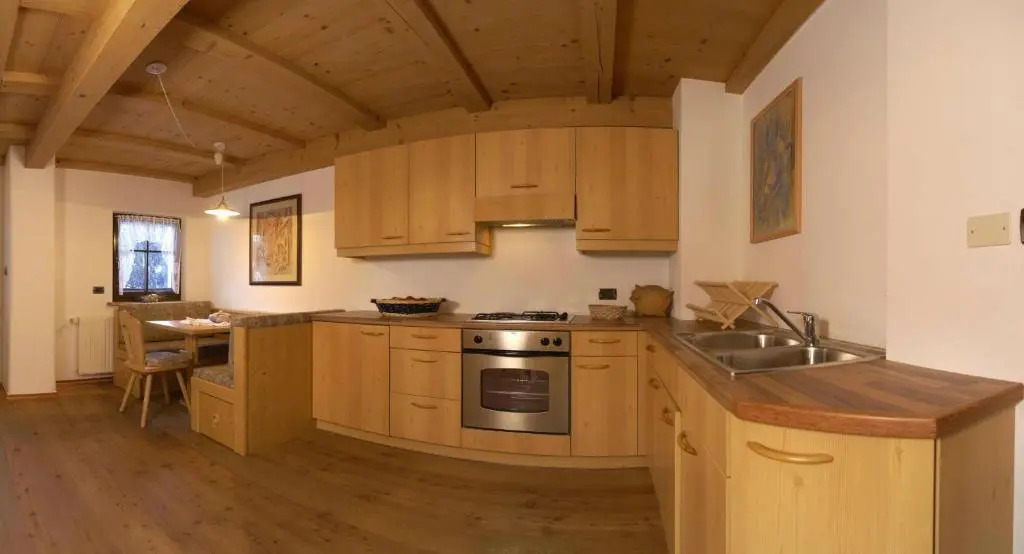 Agriturismo Apartments Tuene