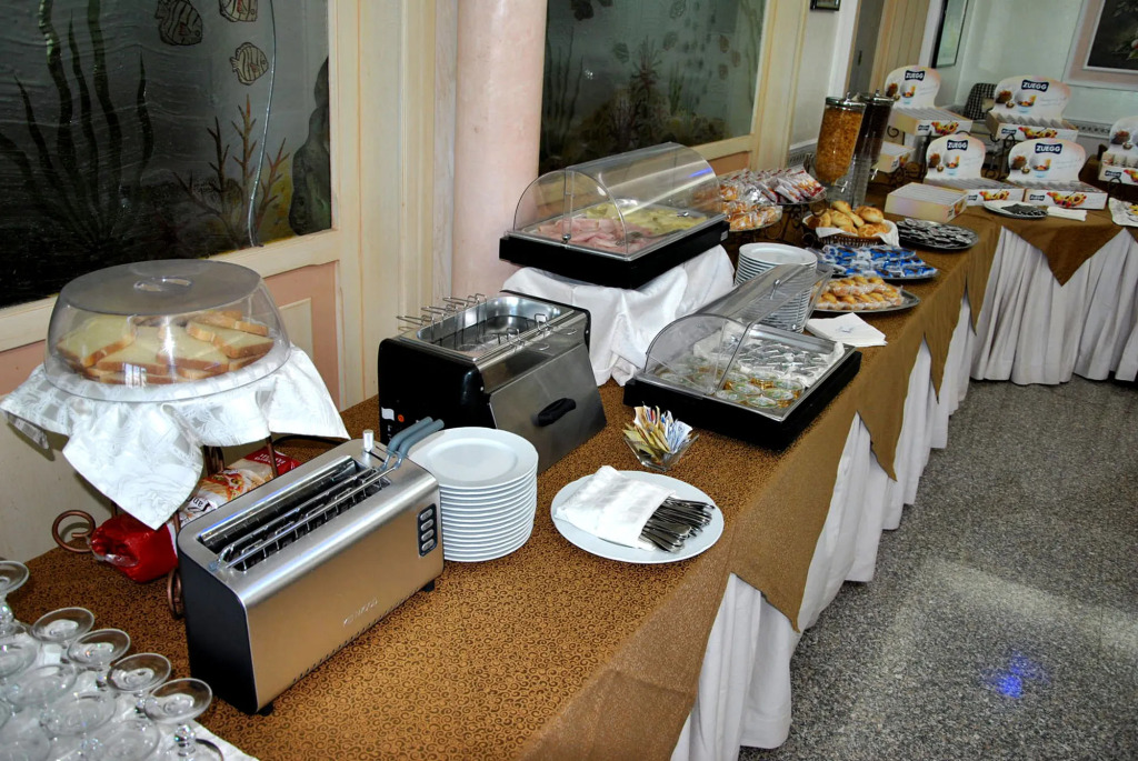 Hotel Mediterraneo