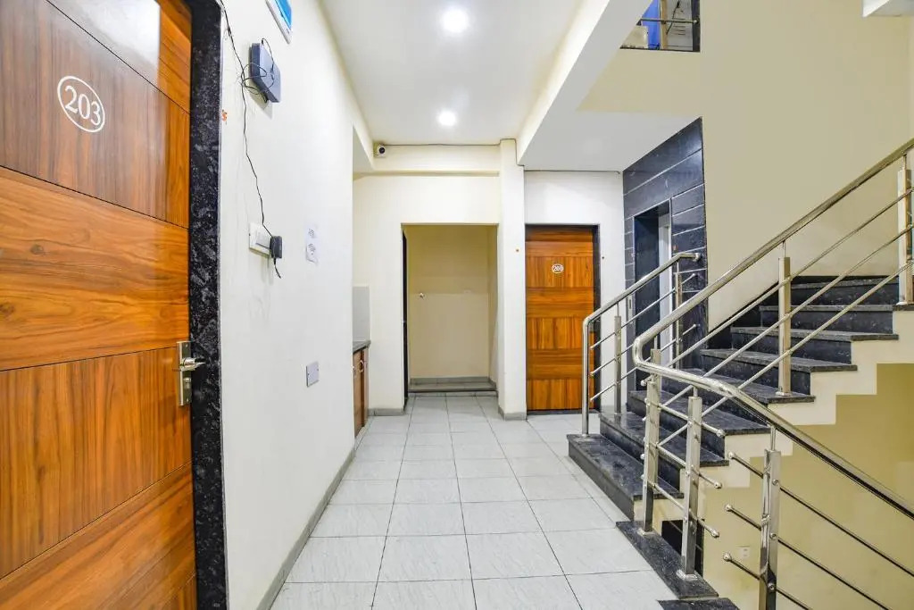 Hotel Blue Moon, Indore