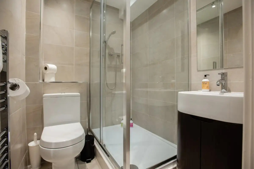 The Norfolk Maisonette - Lovely 4BDR Mews Home in Paddington