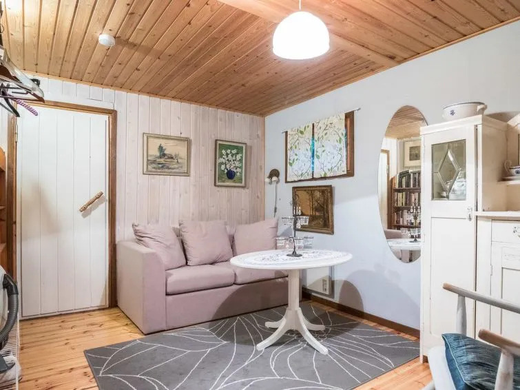 Holiday Home Puutarhurin mökki
