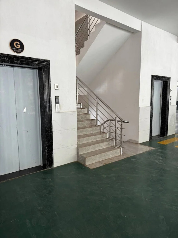 Brand New Westlands 2BR 2Ba Walk to Sarit GTC