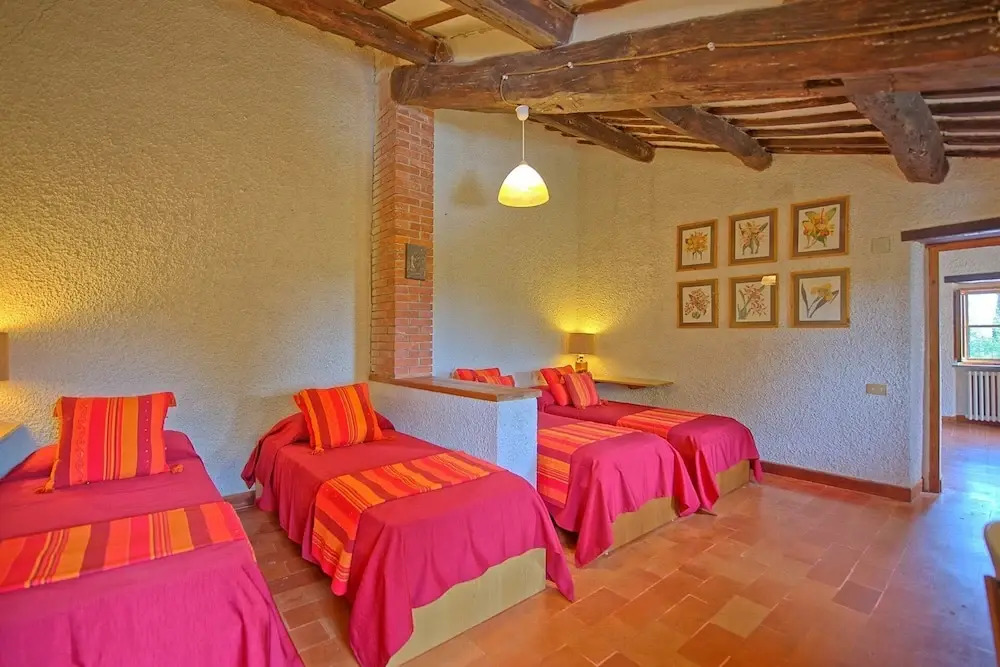 Villa Uccellaia by PosarelliVillas