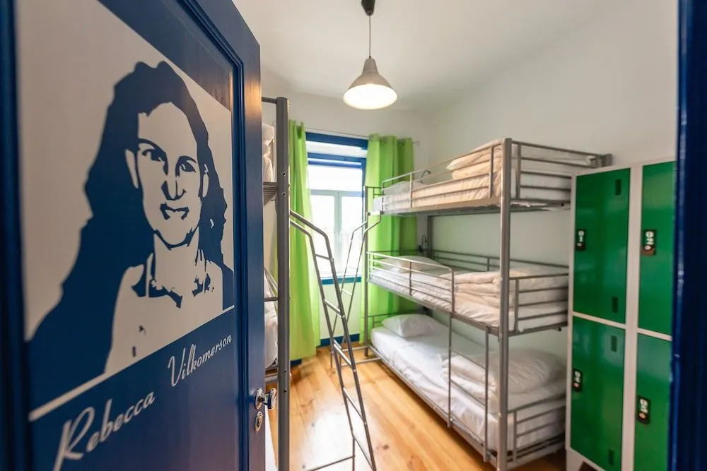 Help Yourself Hostels - Parede