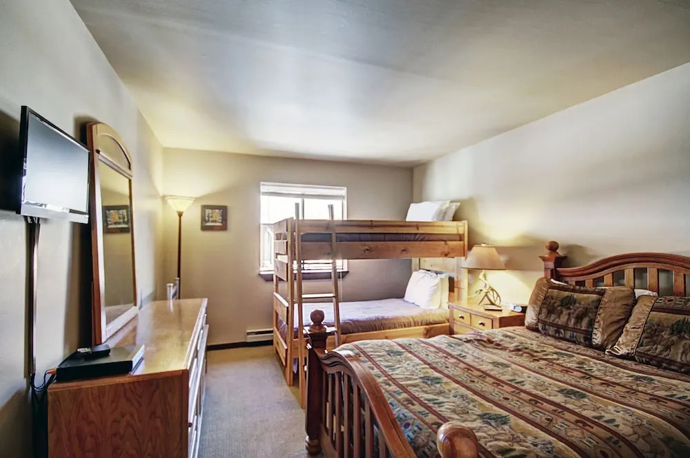 Park Place 304C - Walk to Lifts/Walk to Town by RedAwning