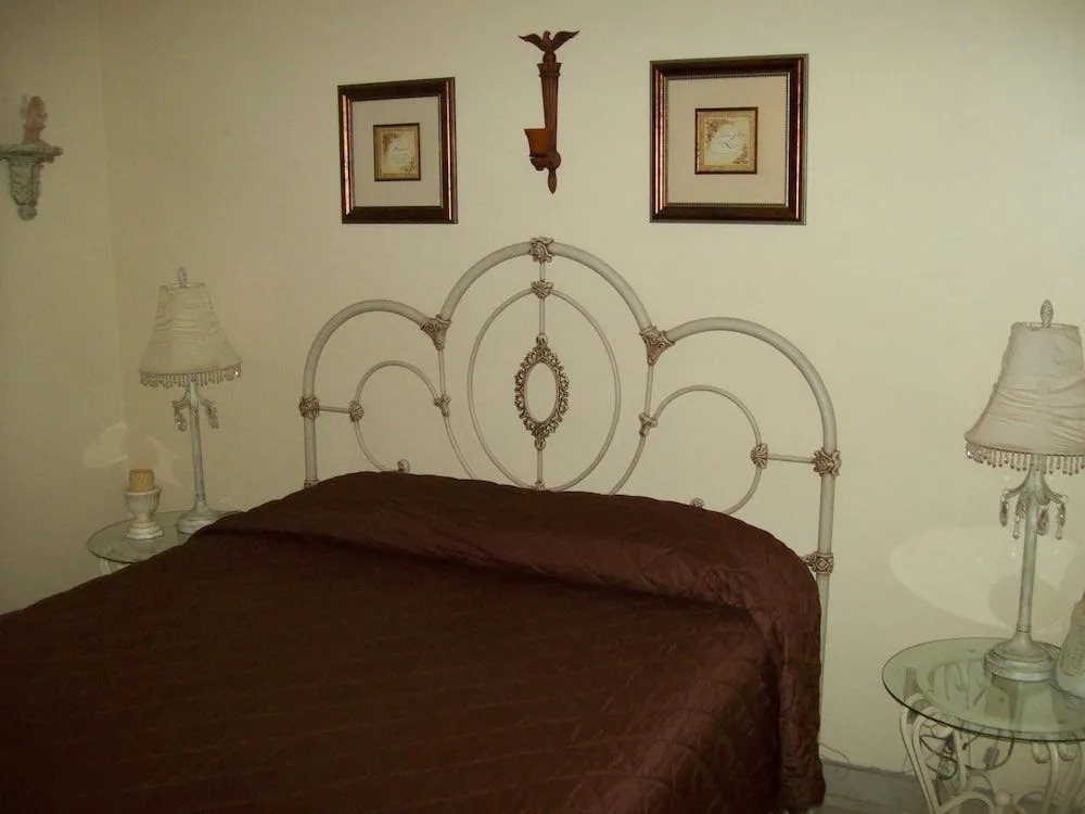 Oak Square Rentals