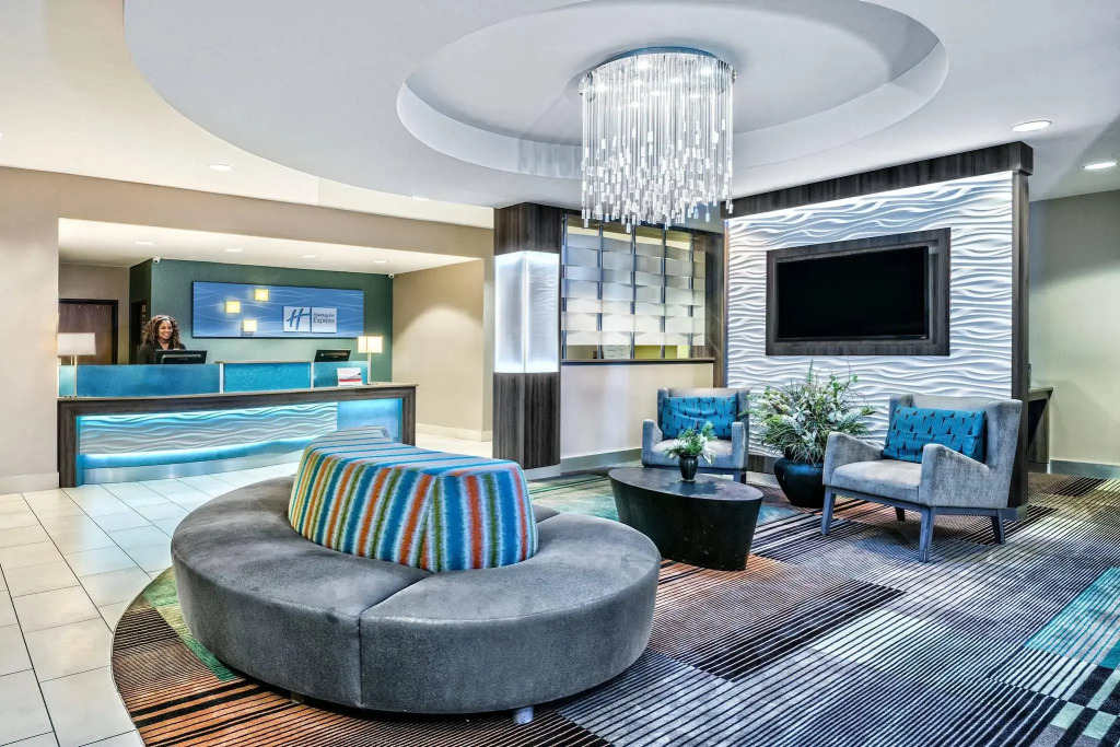 Holiday Inn Express Hotel and Suites Fort Worth/I-20