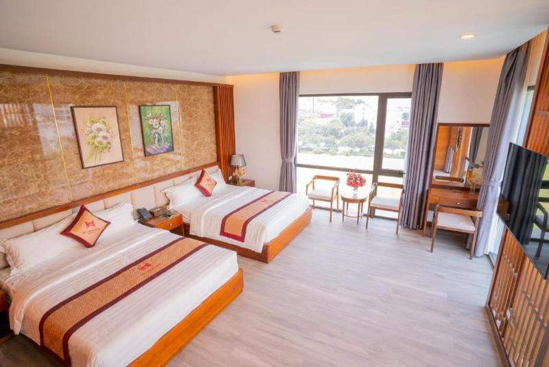 MT Collection Hotel