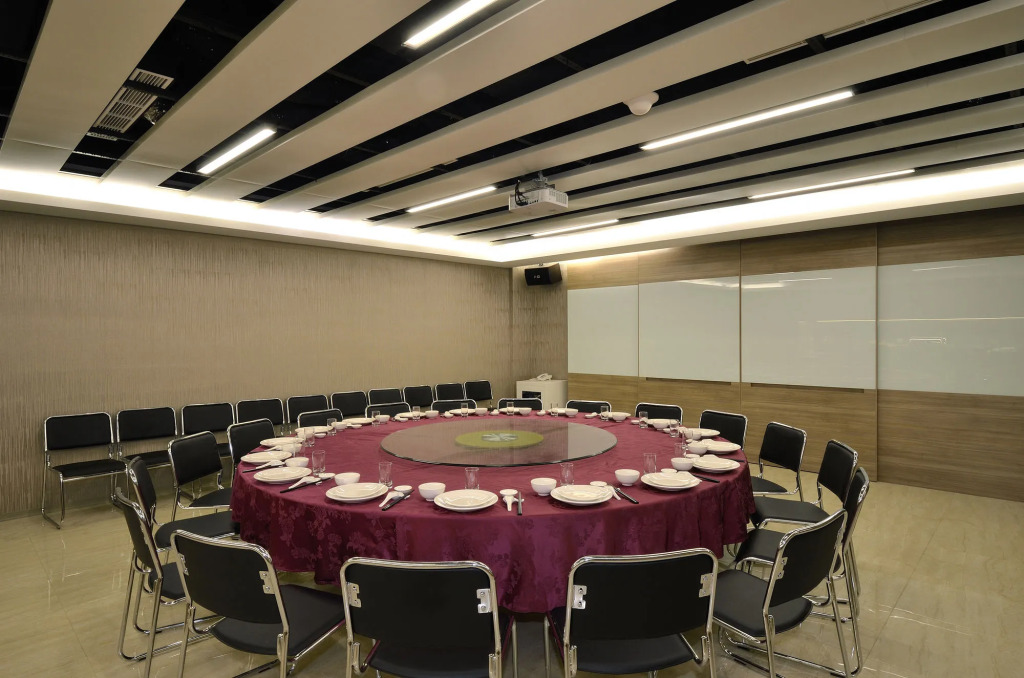 Tsun Huang Hotel