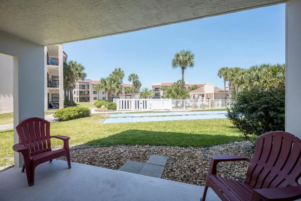 Ocean Village Club B-17