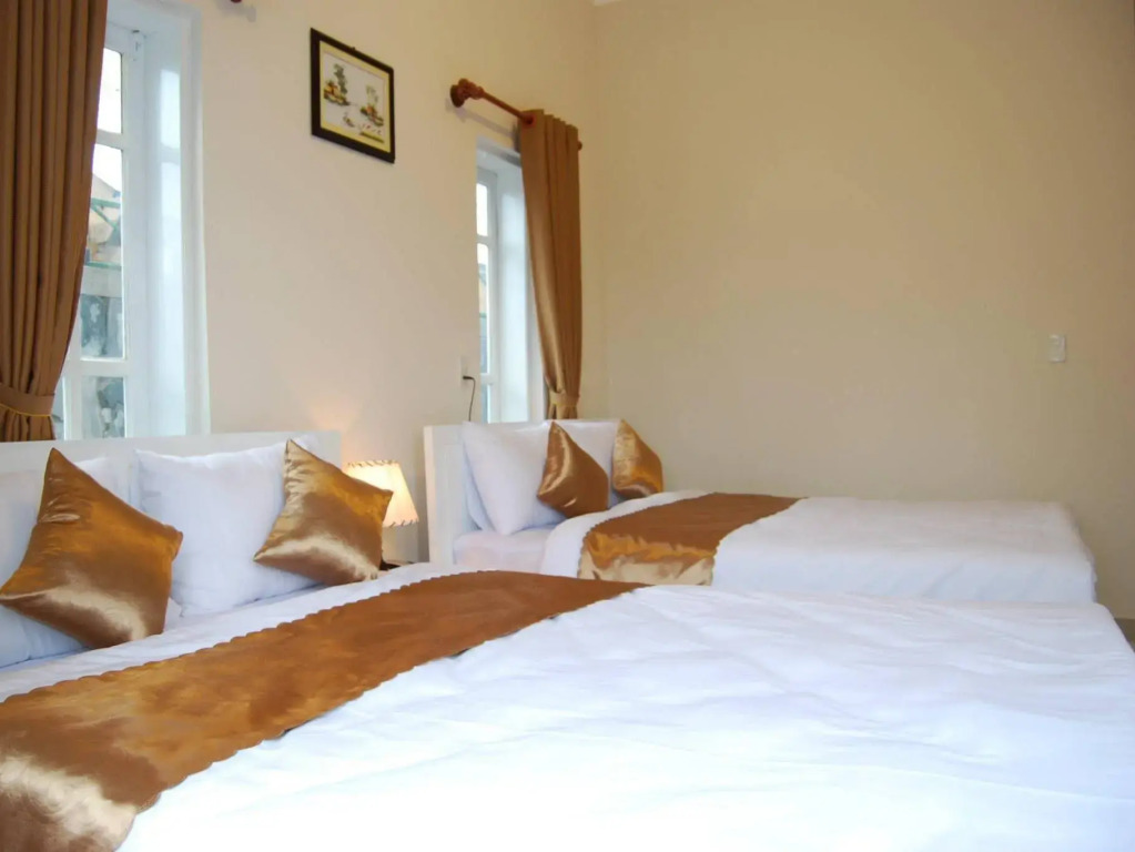 Hoa Tra Hotel