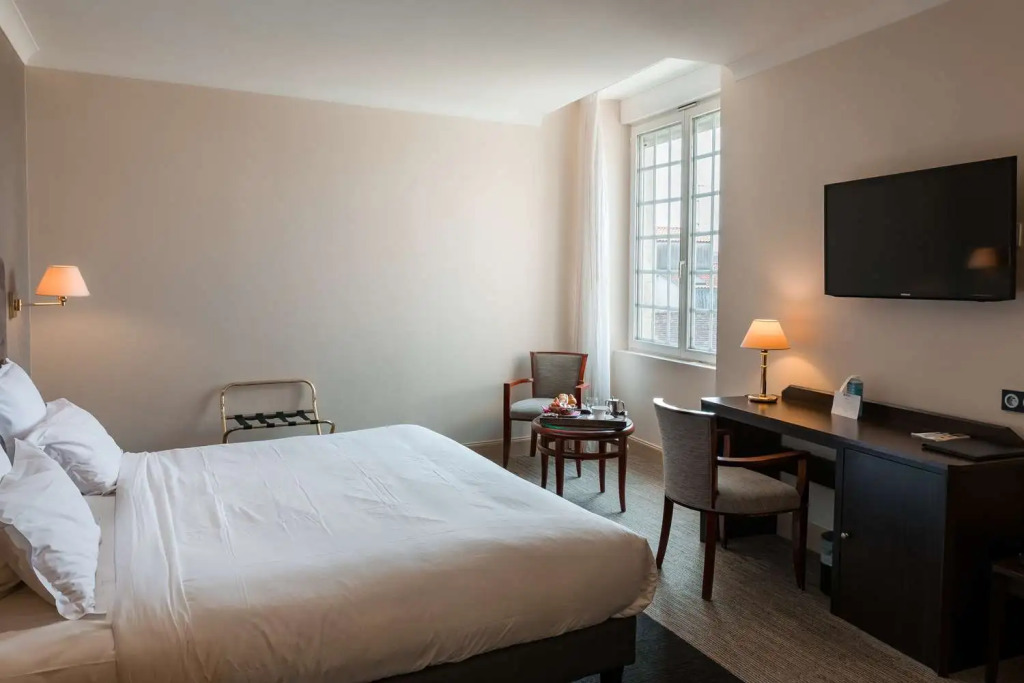 Best Western Plus Poitiers Centre Le Grand Hotel