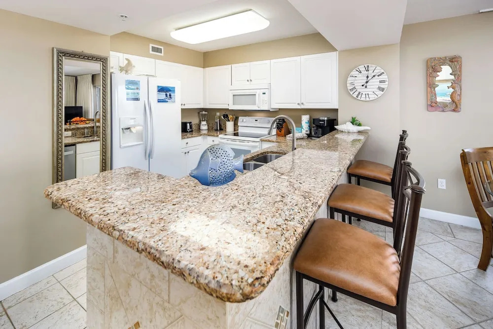 Pelican Isle 401 - Sun, Surf, and Sand