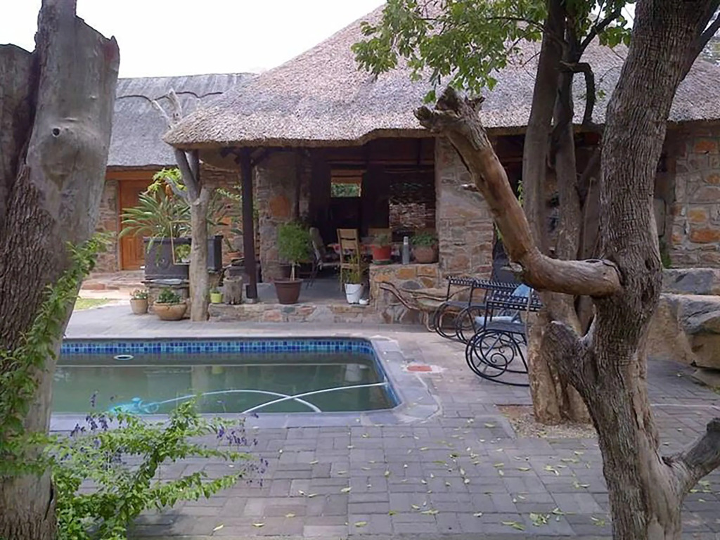 A New Earth Guest Lodge