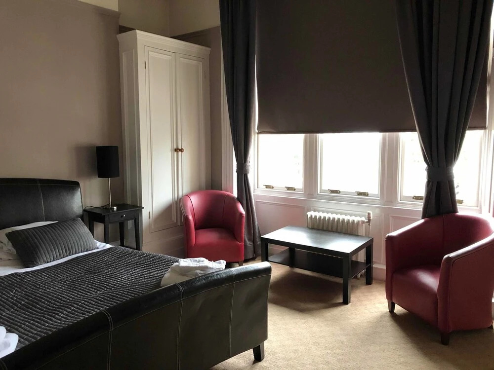 The Graeme Hotel