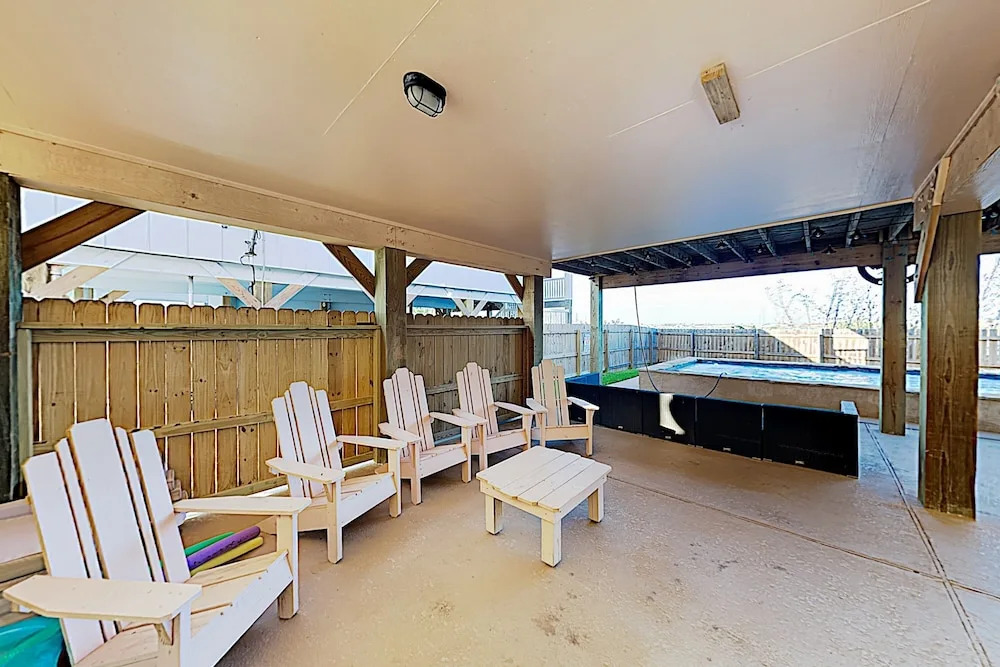103vivie 3 Bedroom Home