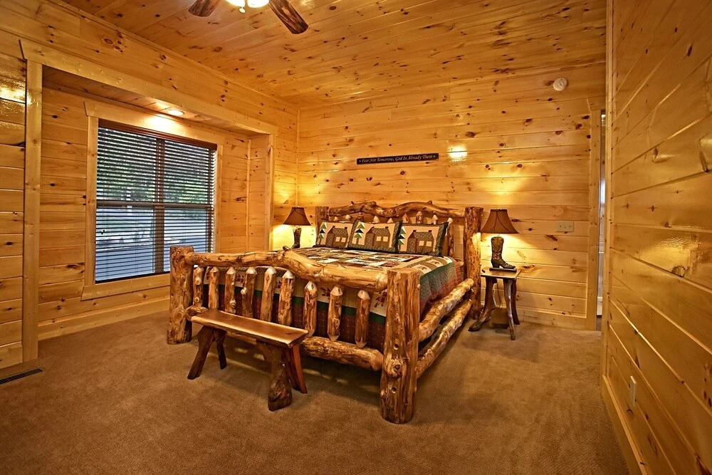 The Big Moose Lodge 16 Bedroom Home by Redawning