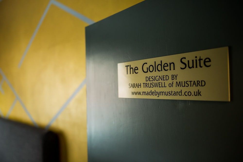 The Golden Lion Inn