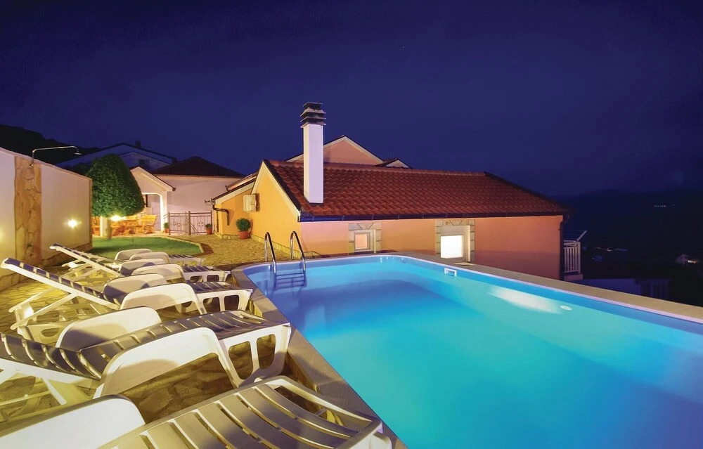Amazing Home in Podaca With Wifi, Outdoor Swimming Pool and 0 Bedrooms